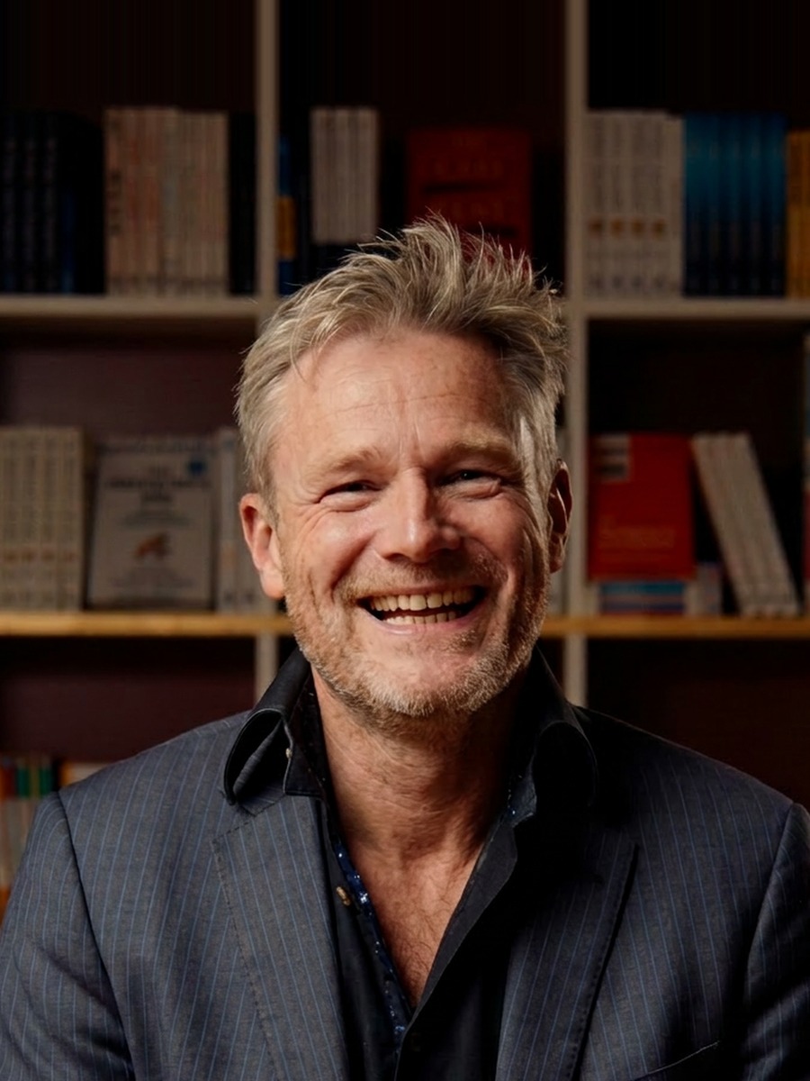 Simon Lancaster